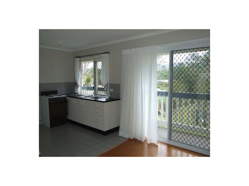 7 Karanne Drive, Mooloolah Valley QLD 4553