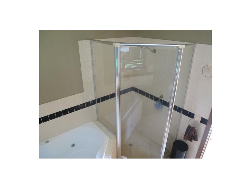 17 River Gum Drive, Mooloolah Valley QLD 4553