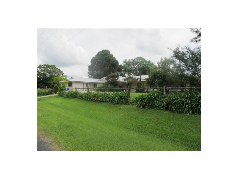 37 Smith Drive, Mooloolah Valley QLD 4553