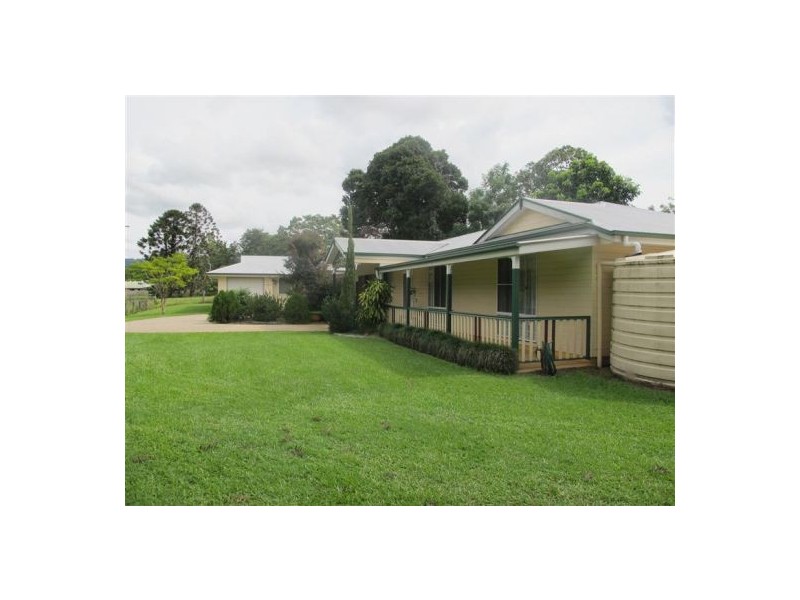 37 Smith Drive, Mooloolah Valley QLD 4553