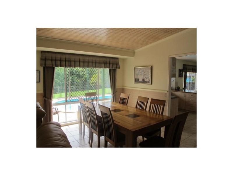 37 Smith Drive, Mooloolah Valley QLD 4553