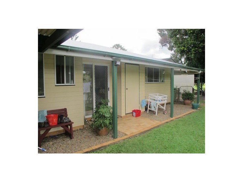 37 Smith Drive, Mooloolah Valley QLD 4553