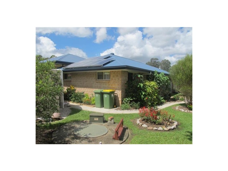 127 Mooloolah Meadows Drive, Mooloolah Valley QLD 4553