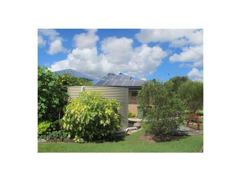 127 Mooloolah Meadows Drive, Mooloolah Valley QLD 4553