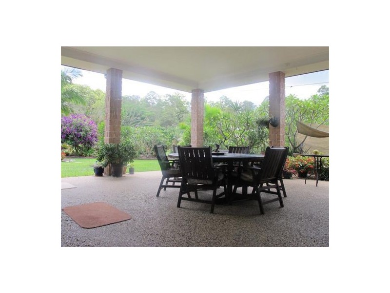 127 Mooloolah Meadows Drive, Mooloolah Valley QLD 4553