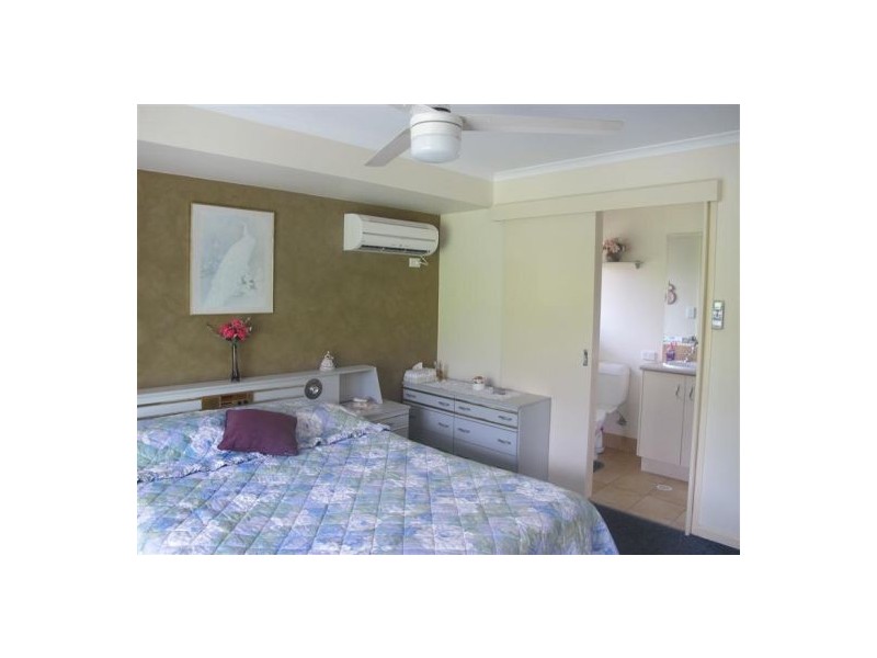 127 Mooloolah Meadows Drive, Mooloolah Valley QLD 4553