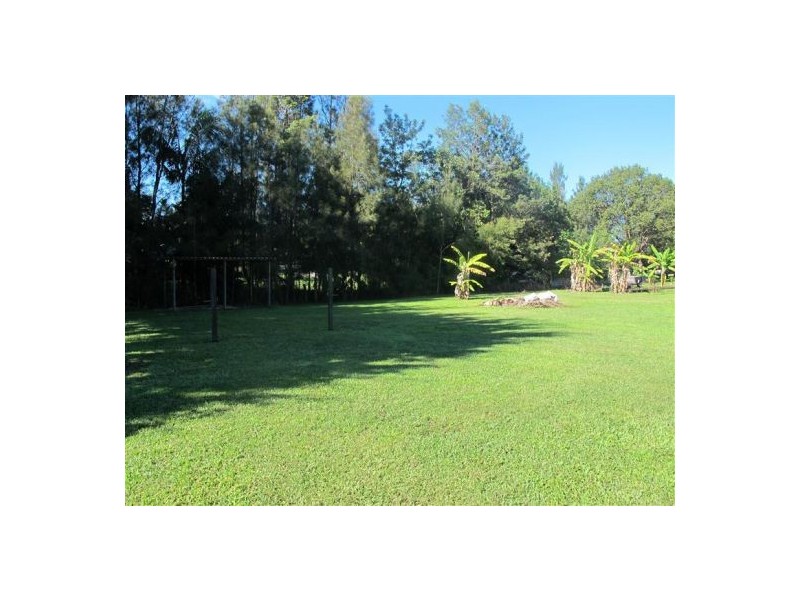 10 Mountaindale Court, Mooloolah Valley QLD 4553