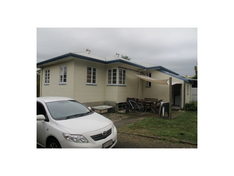 16 KATHERINE STREET, Beerwah QLD 4519