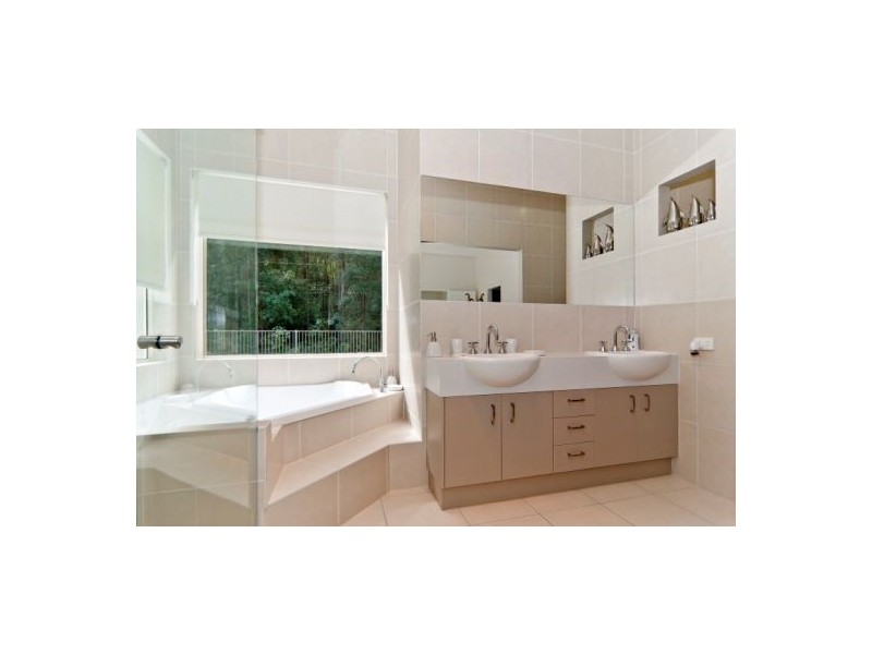 504 Glenview Road, Glenview QLD 4553