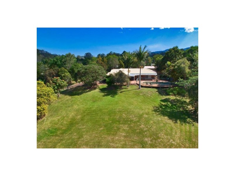 3 Sugar Gum Drive, Mooloolah Valley QLD 4553