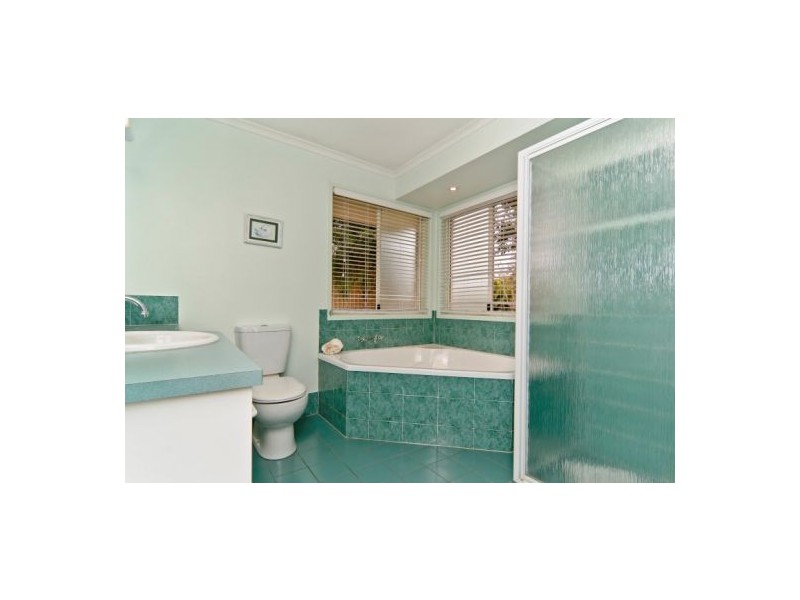 3 Sugar Gum Drive, Mooloolah Valley QLD 4553