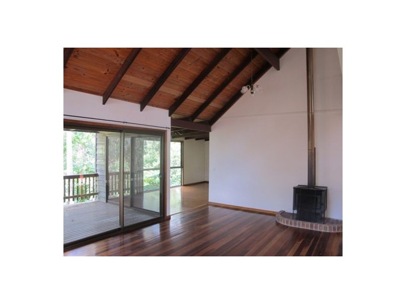 20 Ford Road, Mooloolah Valley QLD 4553