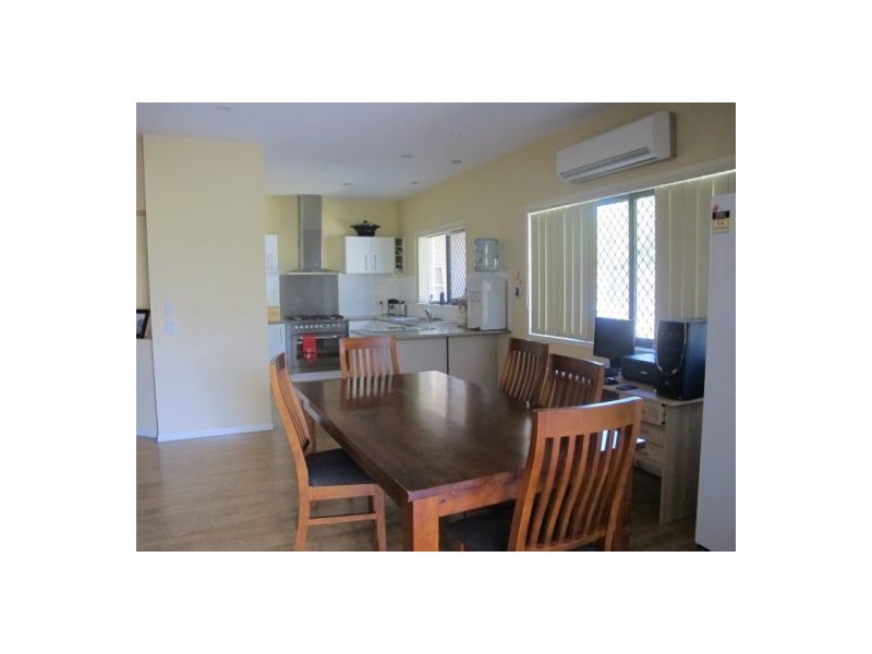 8 The Rivers Edge, Mooloolah Valley QLD 4553