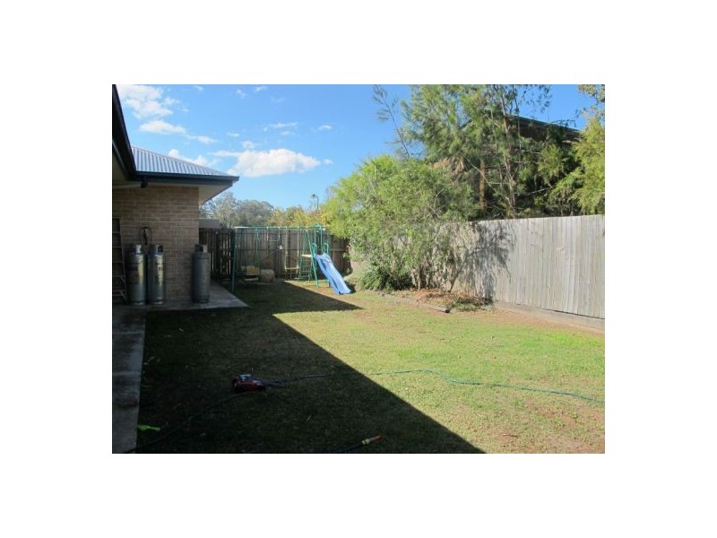 8 The Rivers Edge, Mooloolah Valley QLD 4553