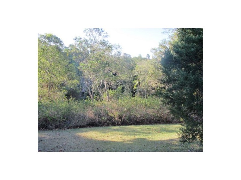 8 Andersen Road, Mooloolah Valley QLD 4553