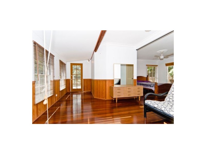 2 Brechin Court, Mooloolah Valley QLD 4553