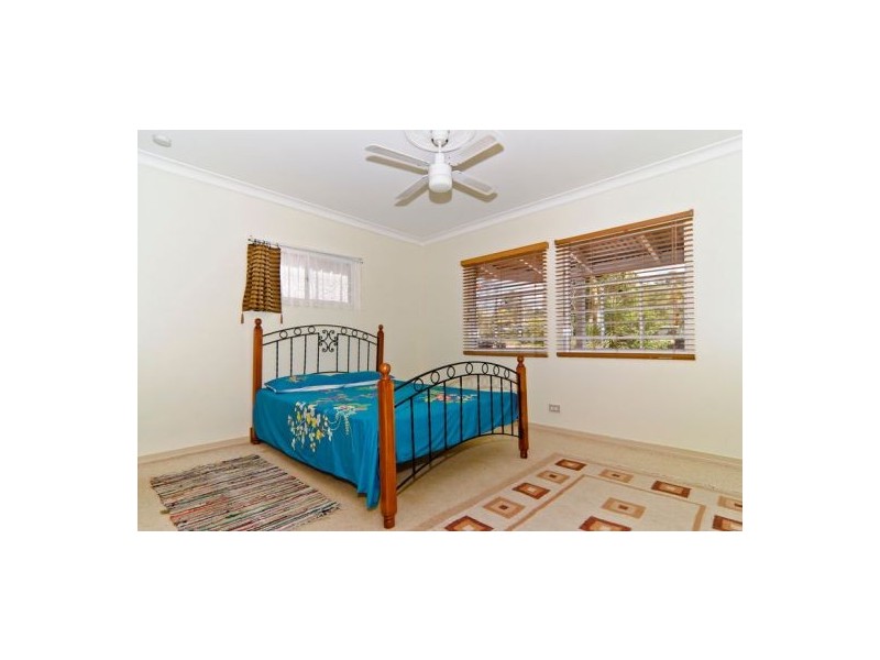2 Brechin Court, Mooloolah Valley QLD 4553