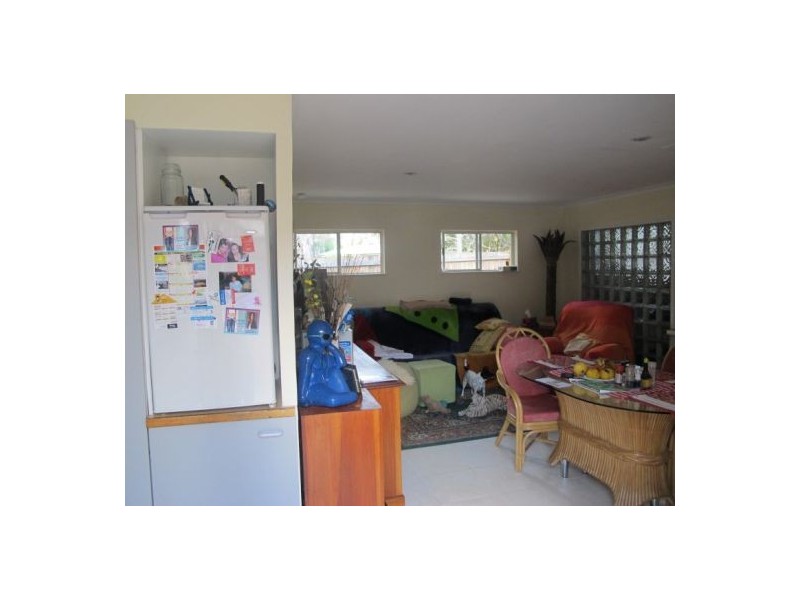 2 Brechin Court, Mooloolah Valley QLD 4553