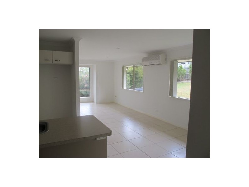 7 Treetop Court, Mooloolah Valley QLD 4553