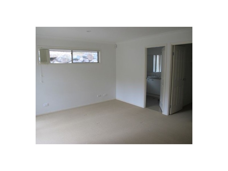 7 Treetop Court, Mooloolah Valley QLD 4553