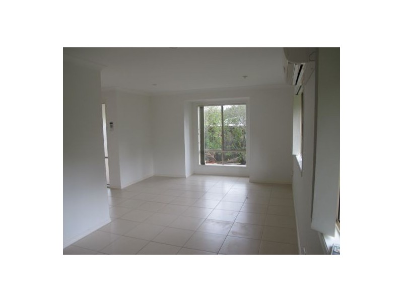 7 Treetop Court, Mooloolah Valley QLD 4553