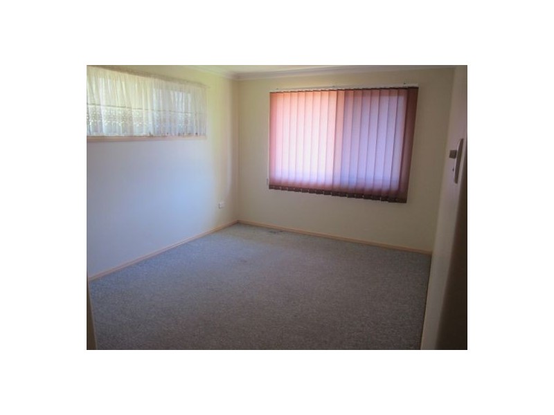 42 Dorson Drive, Mooloolah Valley QLD 4553