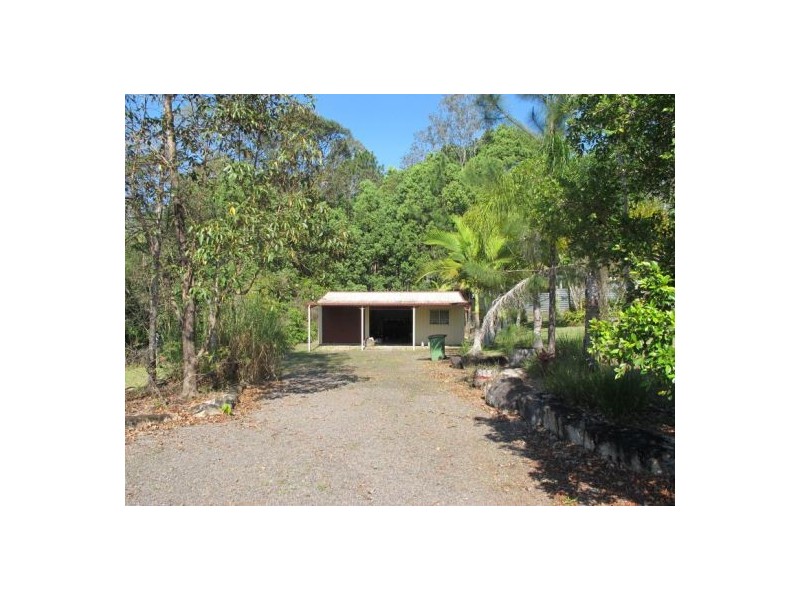 10 Fern Gully Place, Mooloolah Valley QLD 4553