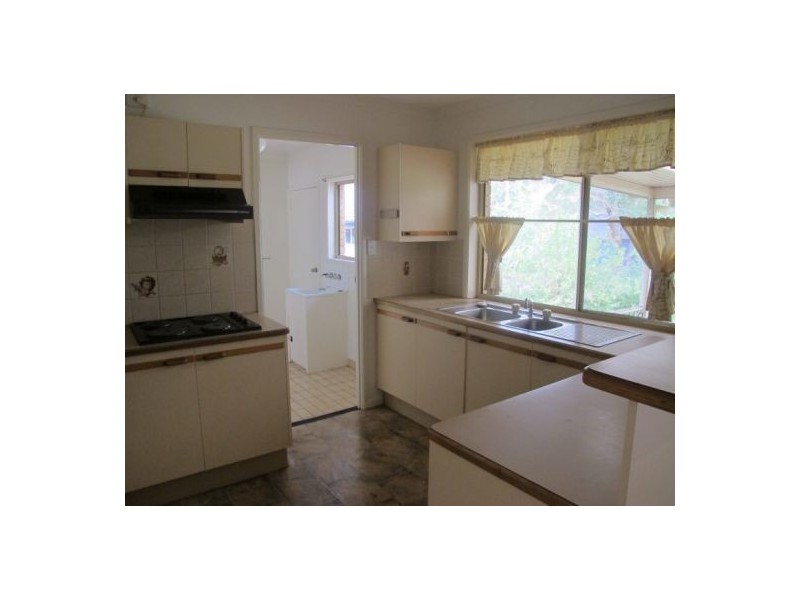 7 Jelen Drive, Mooloolah Valley QLD 4553
