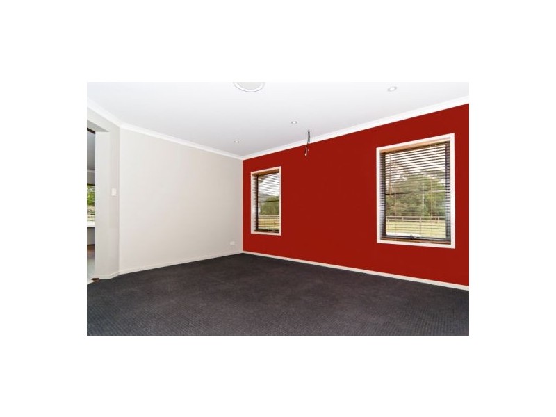 32 Andersen Road, Mooloolah Valley QLD 4553