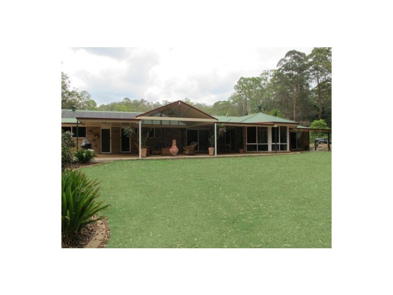 34 Fern Gully Place, Mooloolah Valley QLD 4553