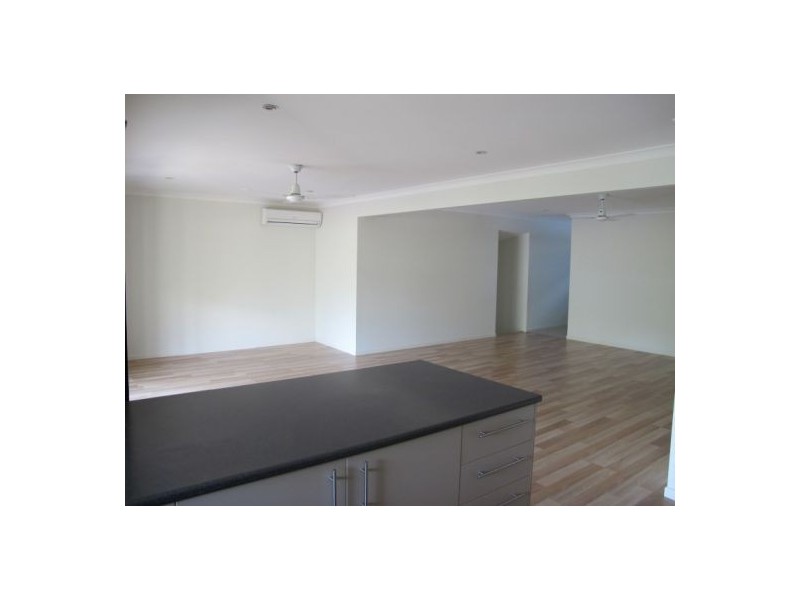 24 Ridge Court, Mooloolah Valley QLD 4553