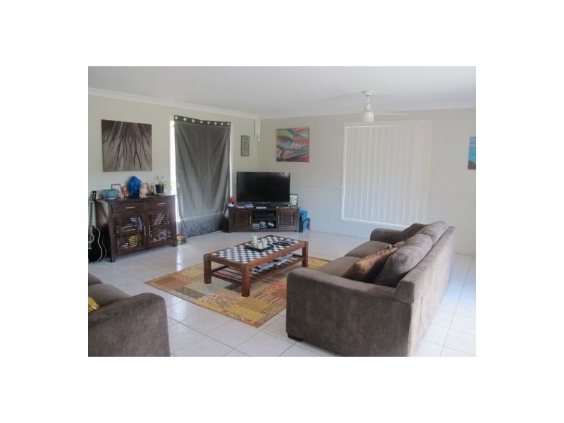 24 South River Drive, Mooloolah Valley QLD 4553