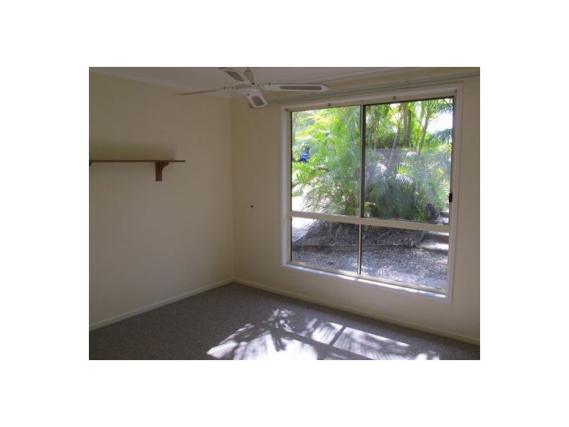 32 Buzaki Road, Glass House Mountains QLD 4518