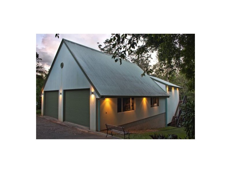 10 McGregor Court, Mooloolah Valley QLD 4553