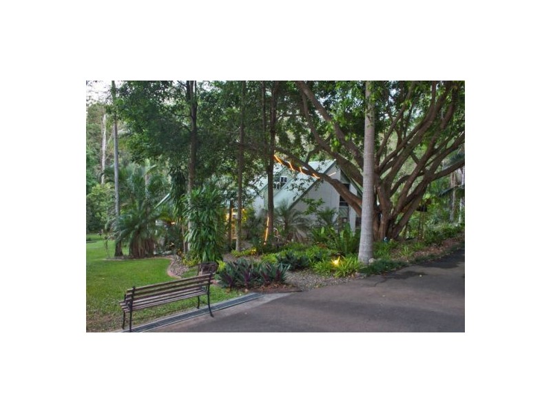 10 McGregor Court, Mooloolah Valley QLD 4553