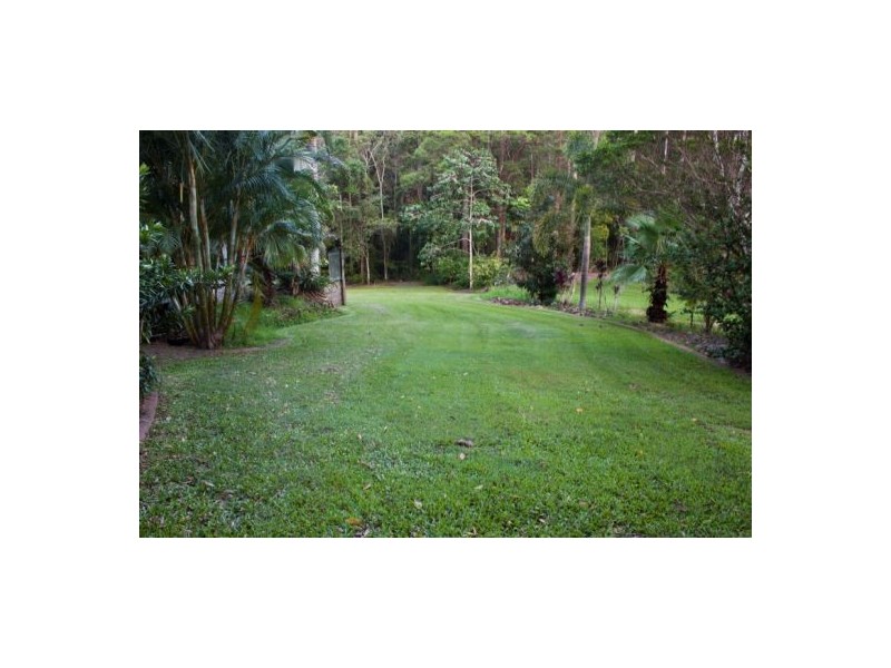 10 McGregor Court, Mooloolah Valley QLD 4553