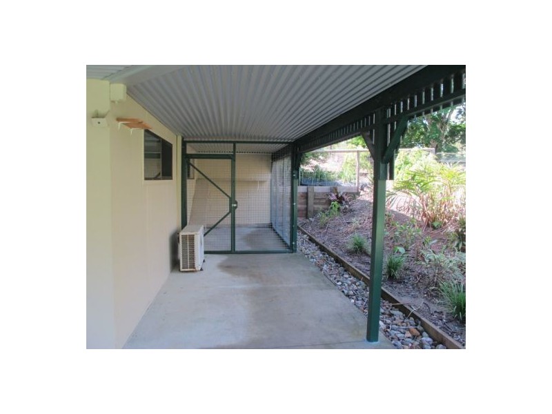 38 Valley View Rise, Mooloolah Valley QLD 4553