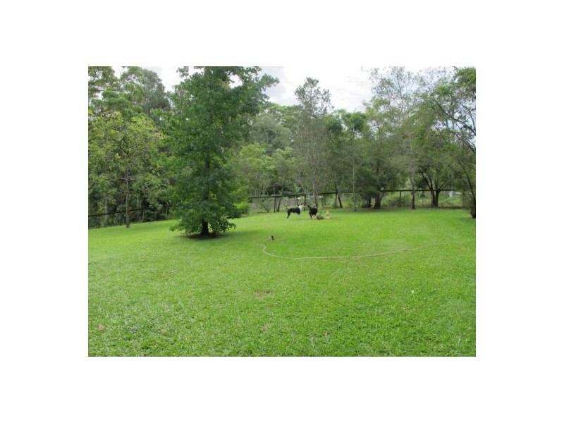 487 Glenview Road, Glenview QLD 4553
