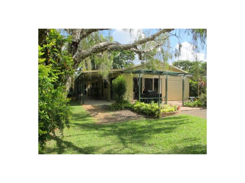 655 Glenview Rd, Glenview QLD 4553