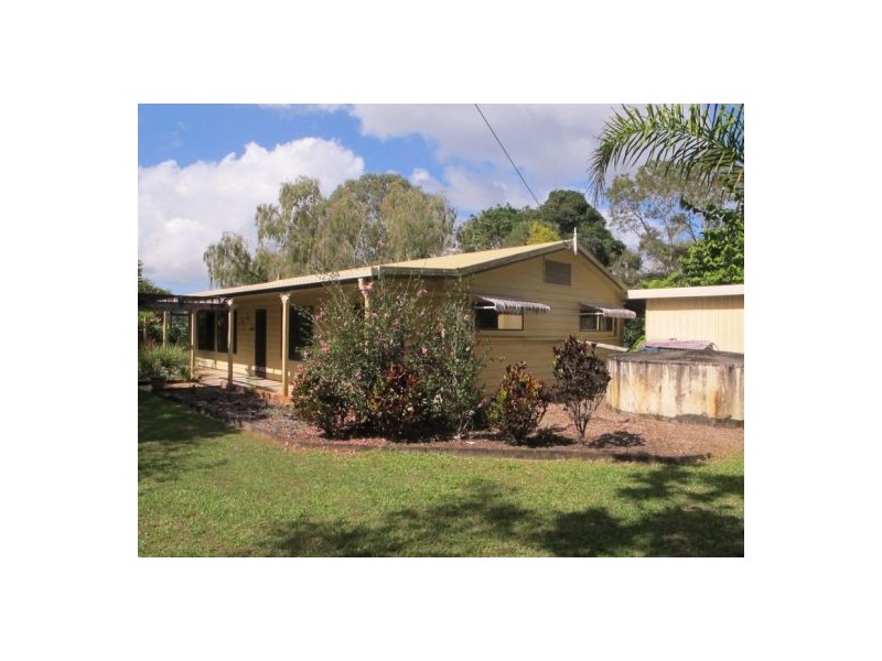 655 Glenview Rd, Glenview QLD 4553