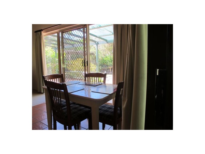 655 Glenview Rd, Glenview QLD 4553