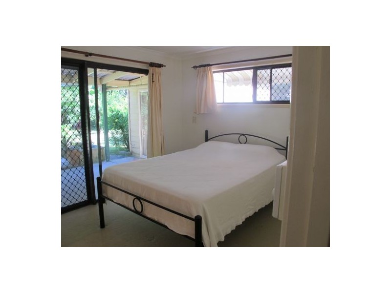 655 Glenview Rd, Glenview QLD 4553