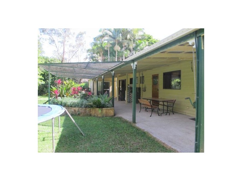 655 Glenview Rd, Glenview QLD 4553