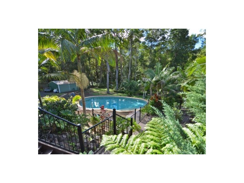 6 Guilfoyle Court, Mooloolah Valley QLD 4553