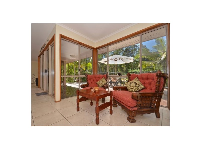 6 Guilfoyle Court, Mooloolah Valley QLD 4553