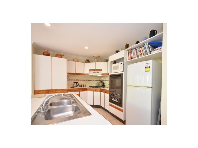 6 Guilfoyle Court, Mooloolah Valley QLD 4553