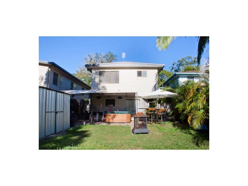 23 Paget Street, Mooloolah Valley QLD 4553