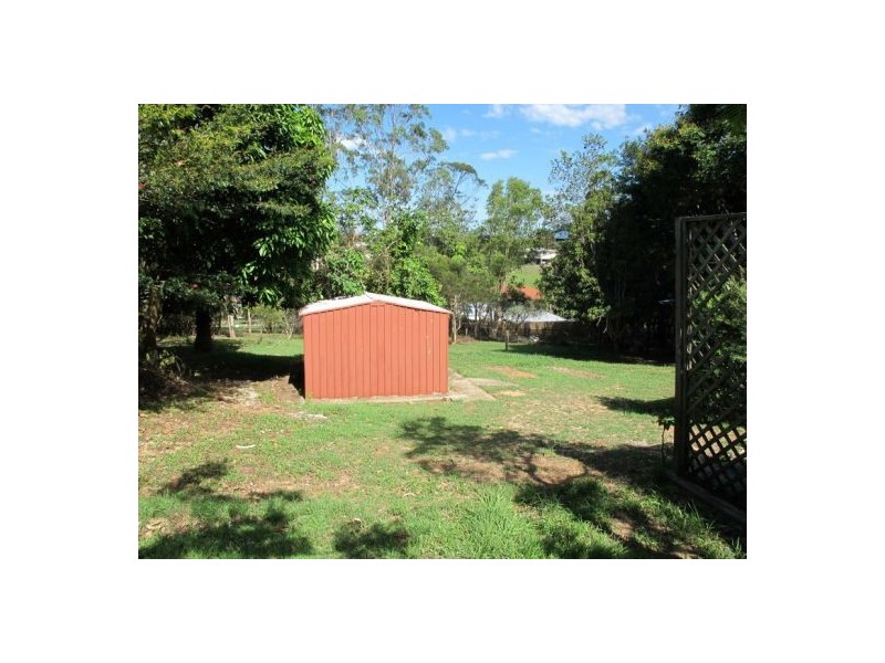 32 Buzaki Road, Glass House Mountains QLD 4518