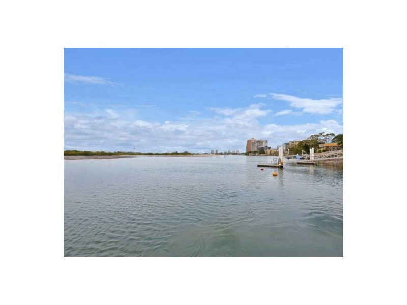 18/132 Duporth Avenue, Maroochydore QLD 4558