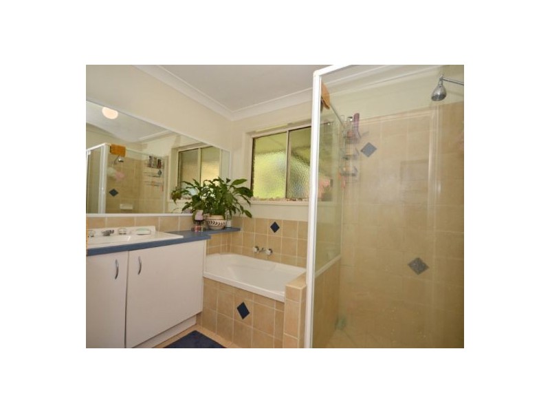 3 Leafy Lane, Mooloolah Valley QLD 4553